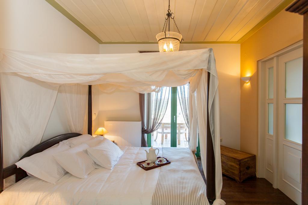 Augusta Country House Deres Екстер'єр фото